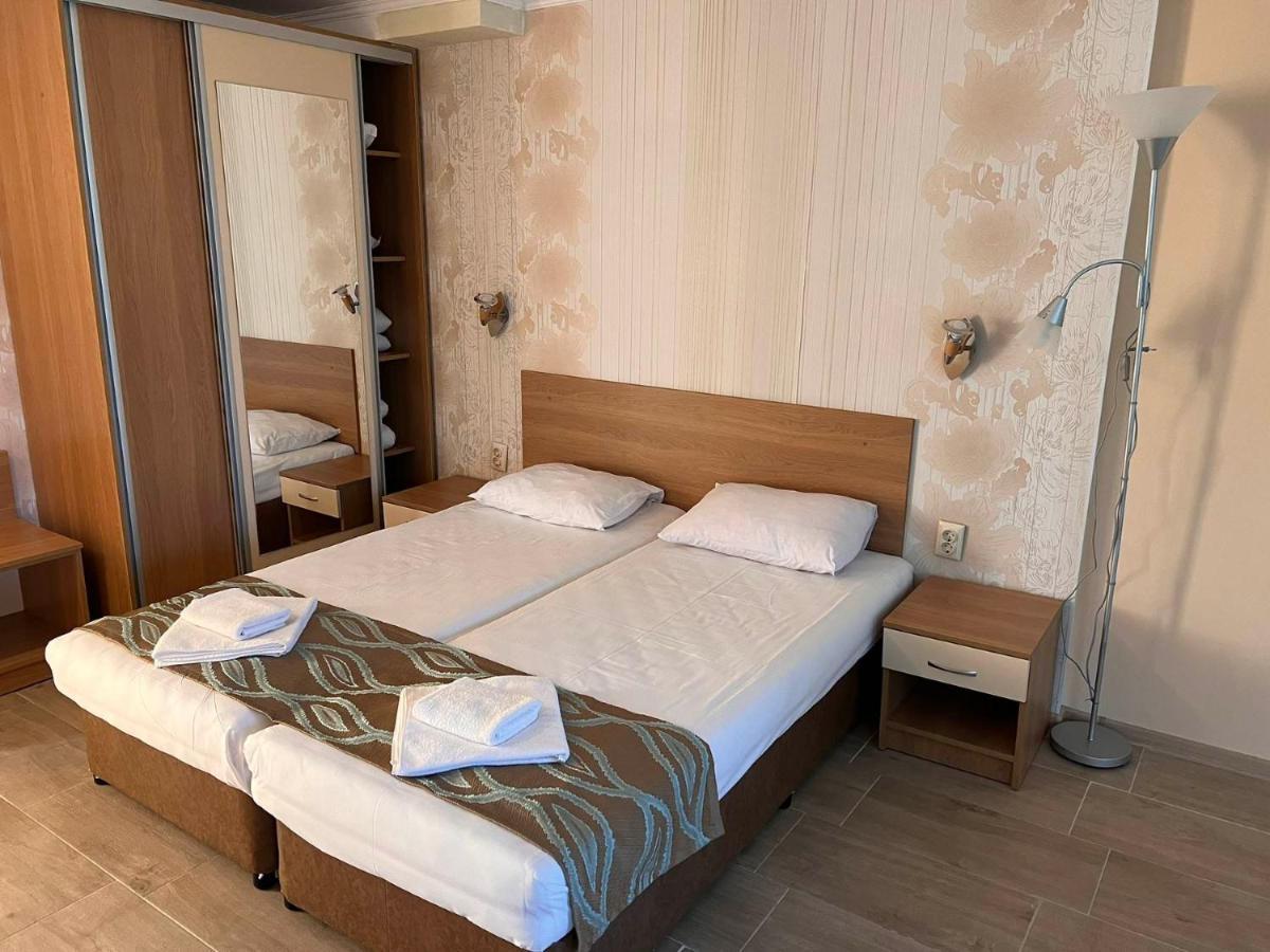 Хотел Диамант Hotel Diamond Balchik Exterior photo