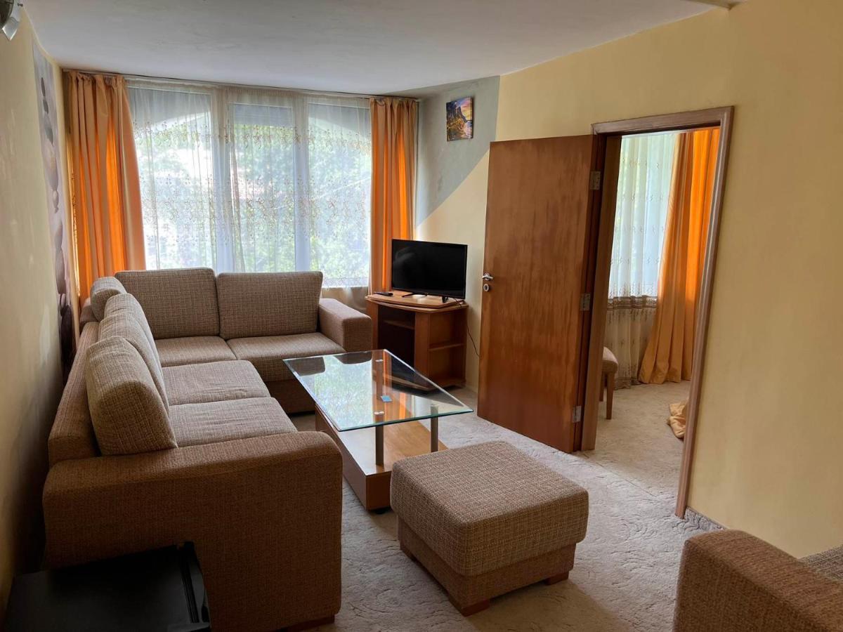 Хотел Диамант Hotel Diamond Balchik Exterior photo